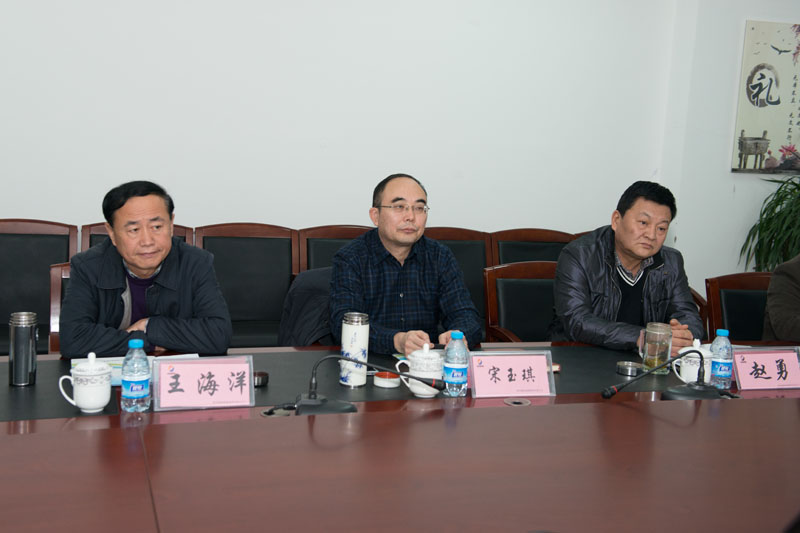 1453691044405180GLOY.jpg 1453691044405180GLOY.jpg