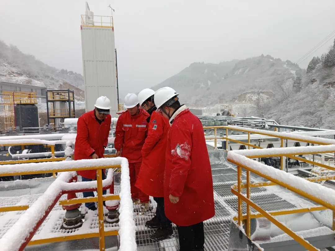 1766635060834513M2Ad.jpg 1766635060834513M2Ad.jpg